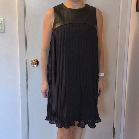 Black Gracia Dress - Picture 1 of 4